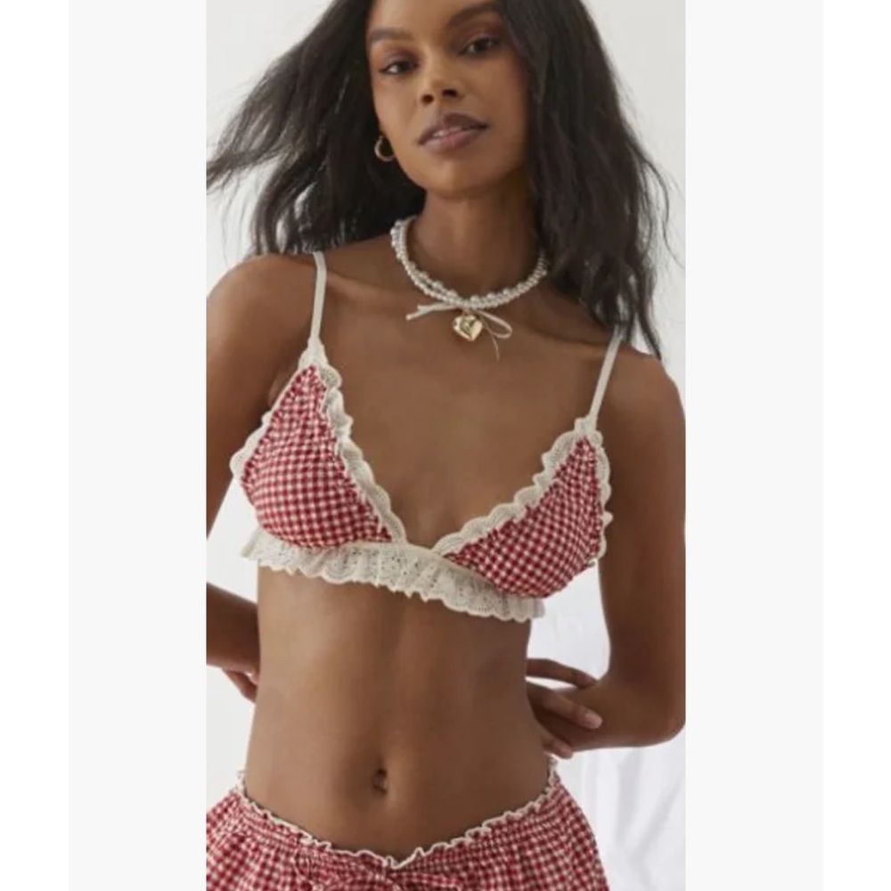 NWT Out from Under Picnic Pin Up Bralette in Red